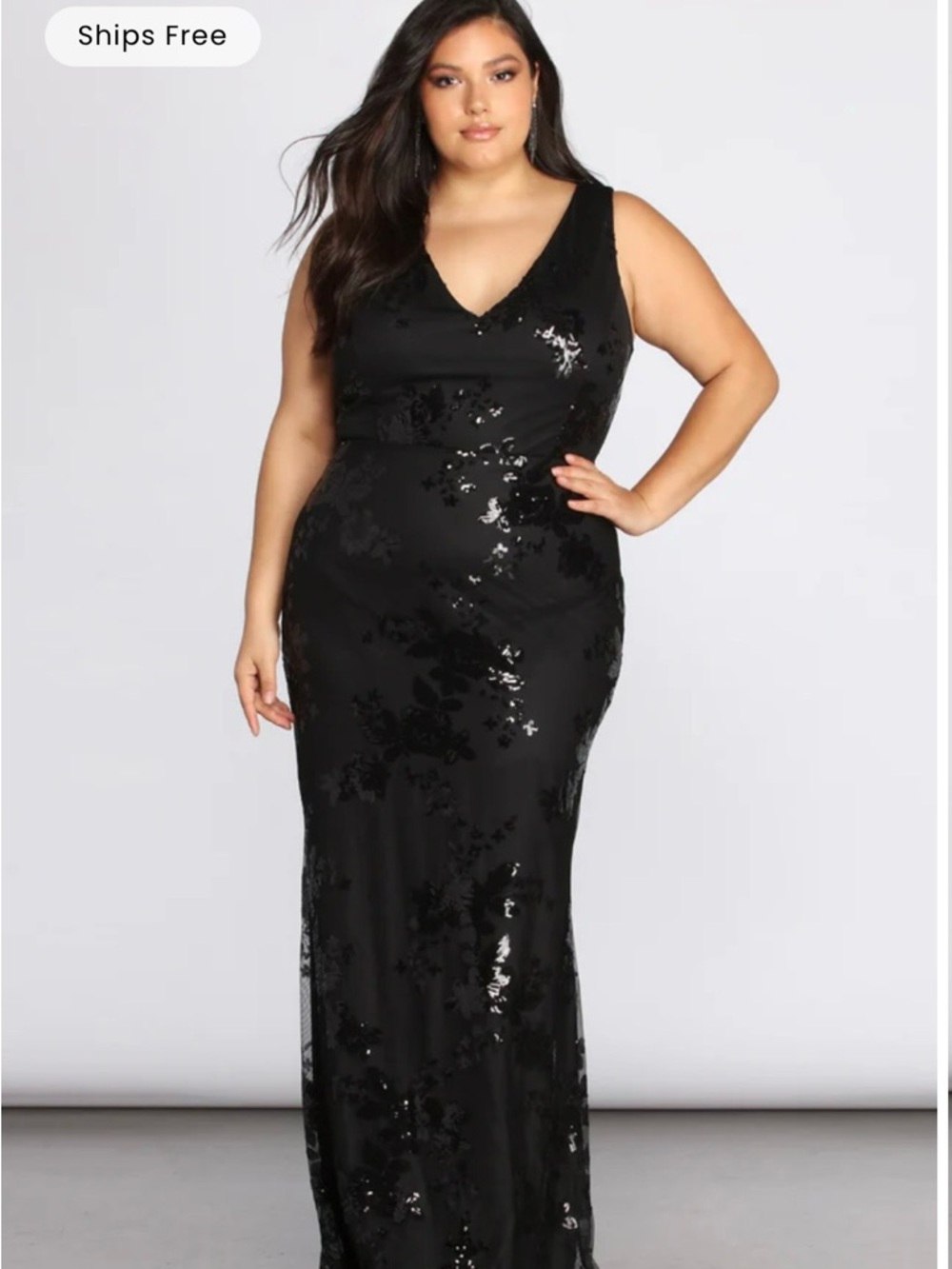 Plus Size 2X NWT Windsor Nima Floral Black Sequin V Neck Sleeveless Fitted Dress